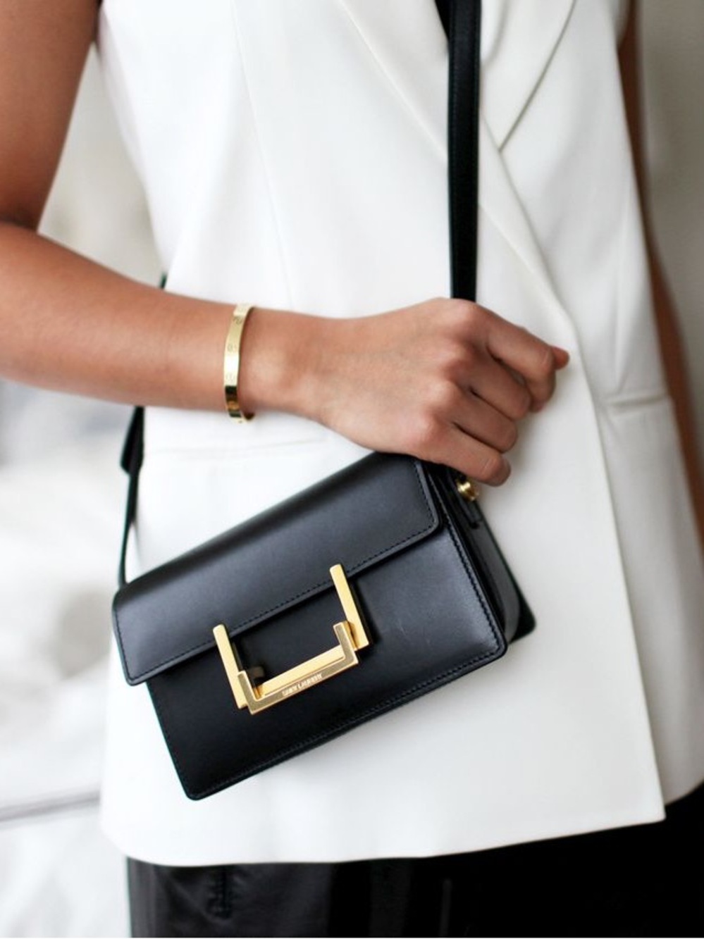 YSL Saint Laurent Black Calfskin Leather Small Lulu Bag Crossbody Bag - Picture 4 of 16